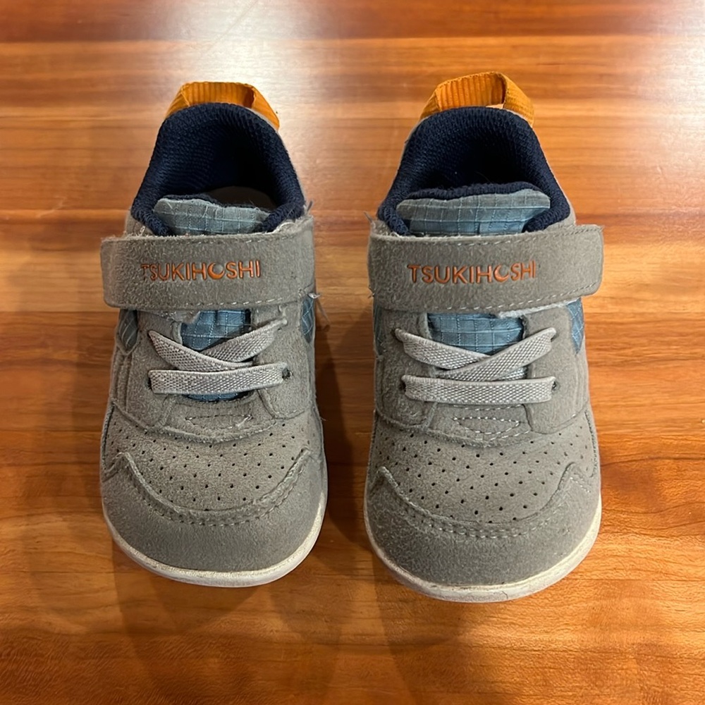 Tsukihosi Sneakers
